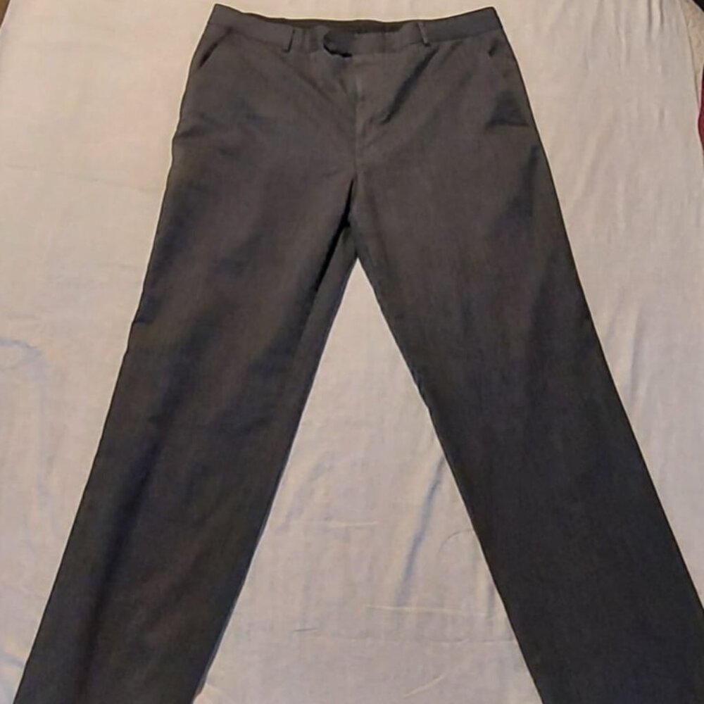 Stafford dark Grey dress pants 40x32 regular fit